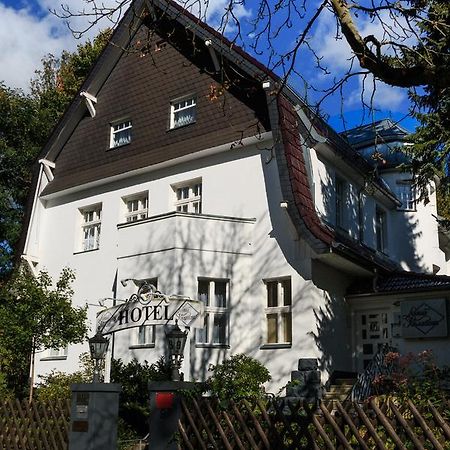 Hotel Landhaus Schlachtensee Berlin Bagian luar foto